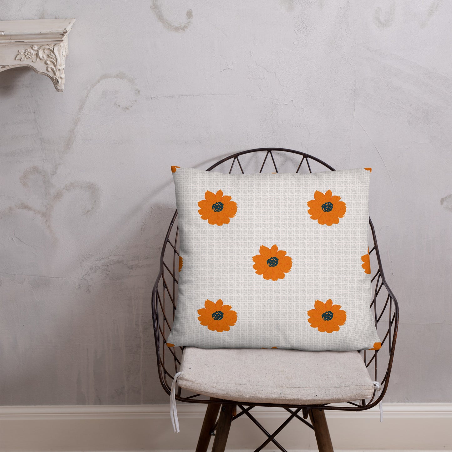 Golden Sunflower Basic Pillow